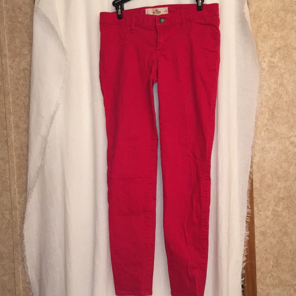 Red Hollister skinny jeans